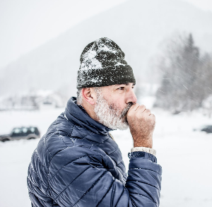 سالمندان و خطرهای زمستانی
